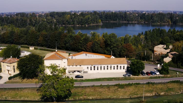 Stabilimenti 4 Madonne Caseificio nell'Emilia